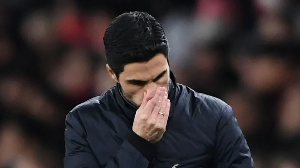 mikel arteta looking uset after arsenal loss