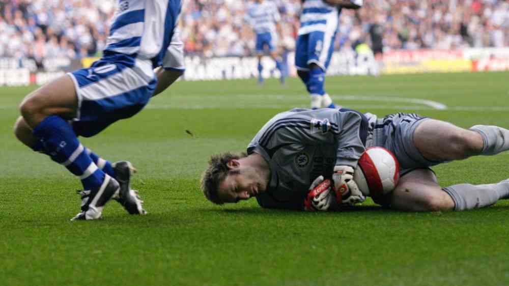 Petr Cech Head Injury