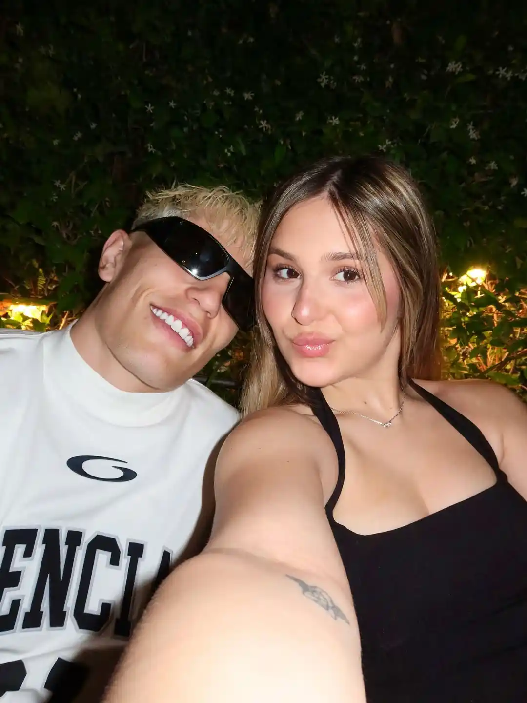 alejandro garnacho and his girlfriend Eva garcia selfie