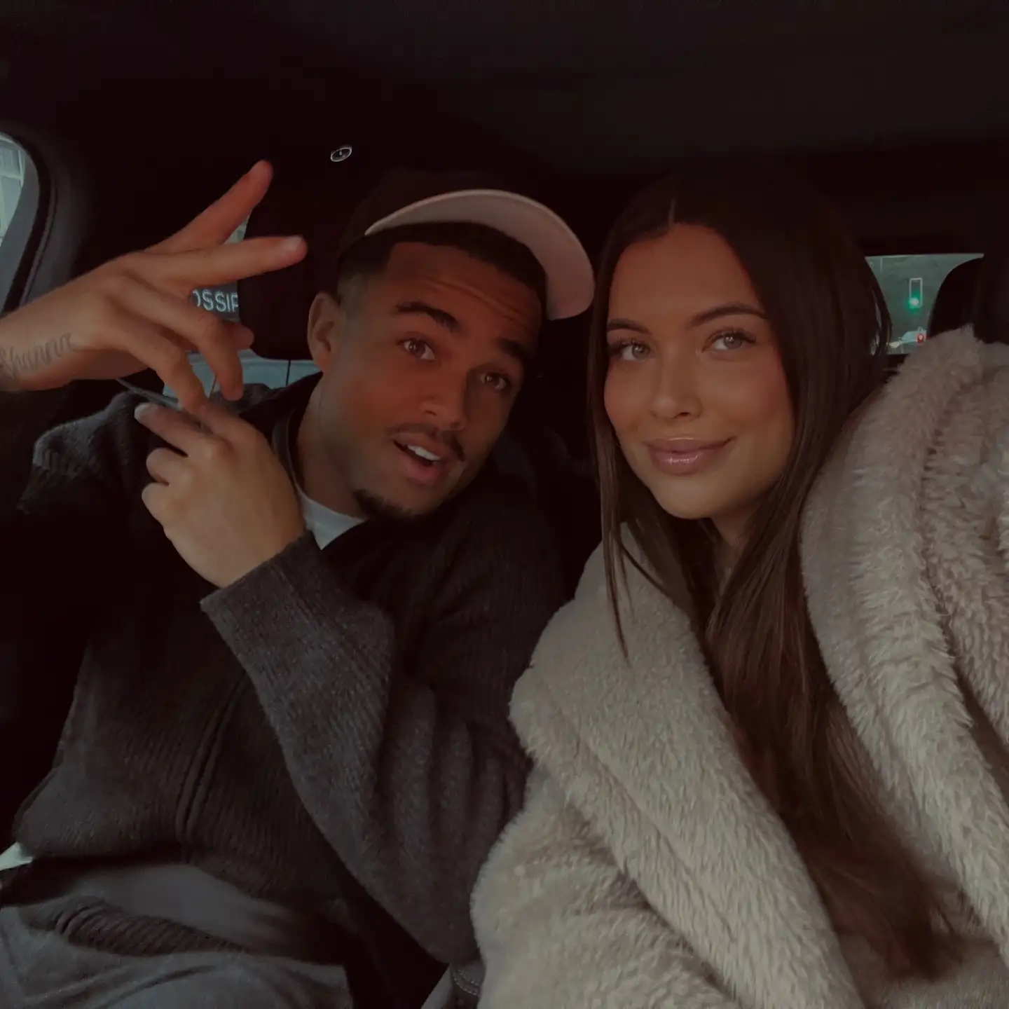 justin kluivert and shanna taihuttu selfie in the car