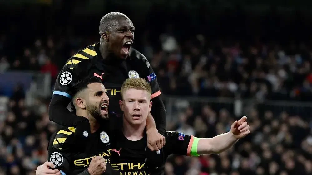 mahrez kevin de bruyne mendy celebrating a goal