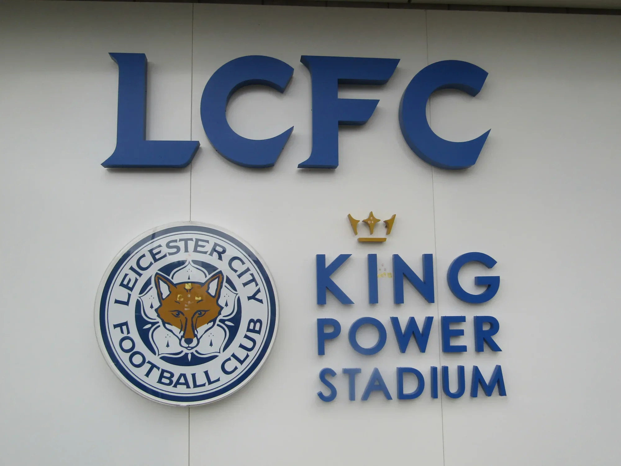 leicester-city-fc-king-power-stadium-sign