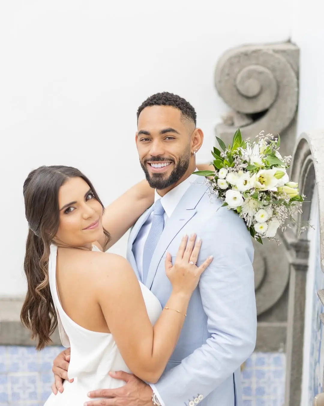 matheus cunha and his wife gabriela cunha at their wedding