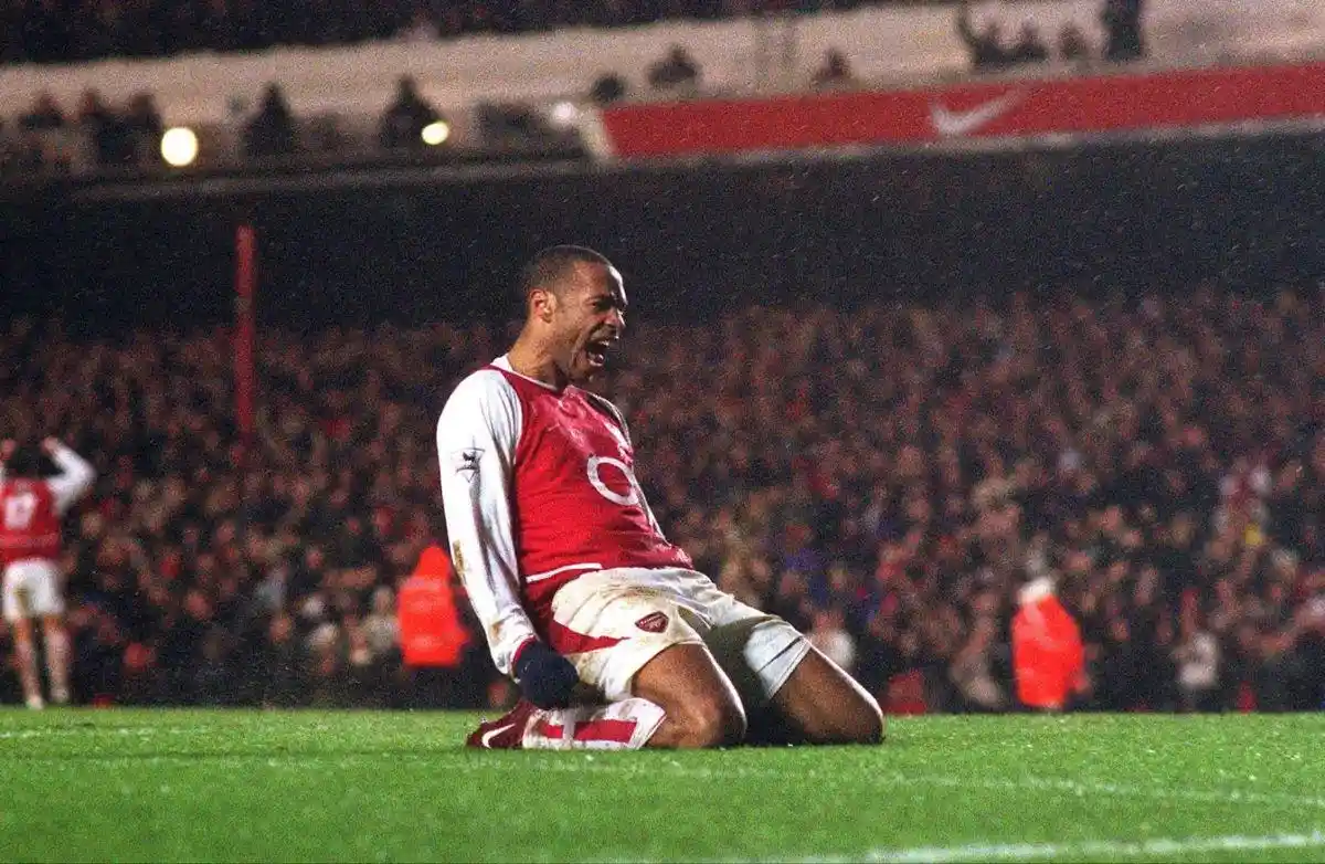 thierry henry knee slide celebration