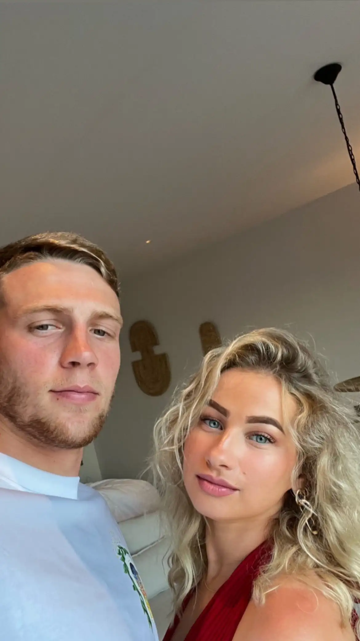 adrien truffert and floriane allain selfie